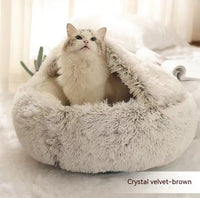 SnuggleHaven Pet Bed – Round Plush Bed for Cold Nights